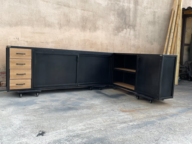 Meuble TV d'angle design industriel PRIX de base: 2700€   réf 3738