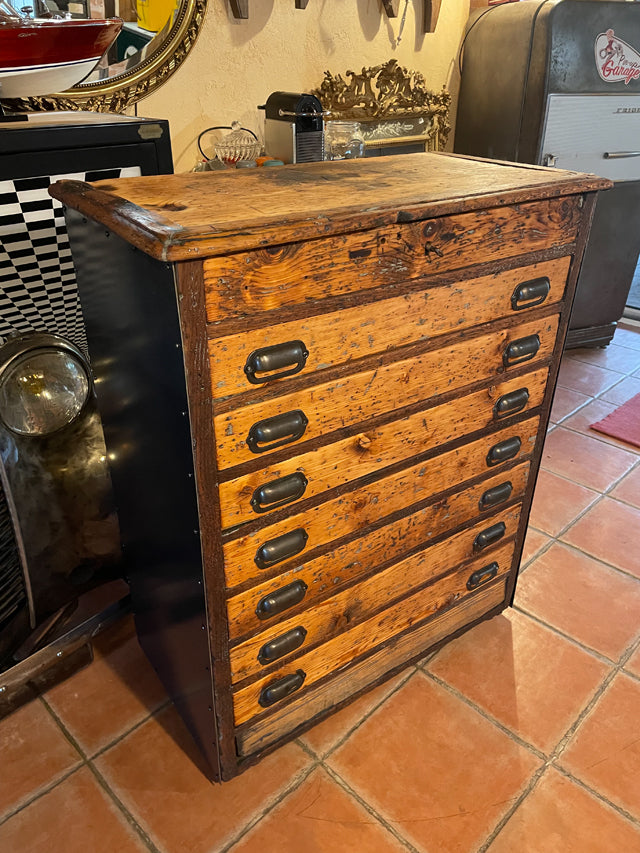 Meuble de mètier 8 tiroirs 1900