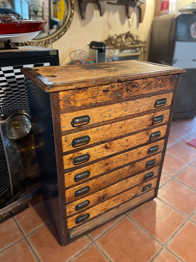 Meuble de mètier 8 tiroirs 1900