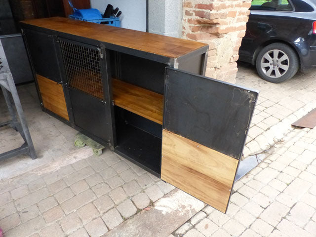Buffet industriel PRIX de base :1190€ réf 2560
