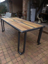 Table bois métal design industriel. Prix de base : 1 250 € Réf 2709
