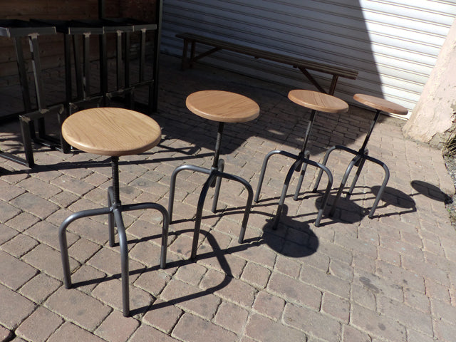 Tabouret industriel bois mètal réglable 1950