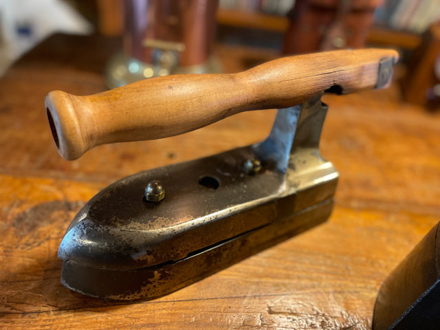 Paire de gros fer à repasser