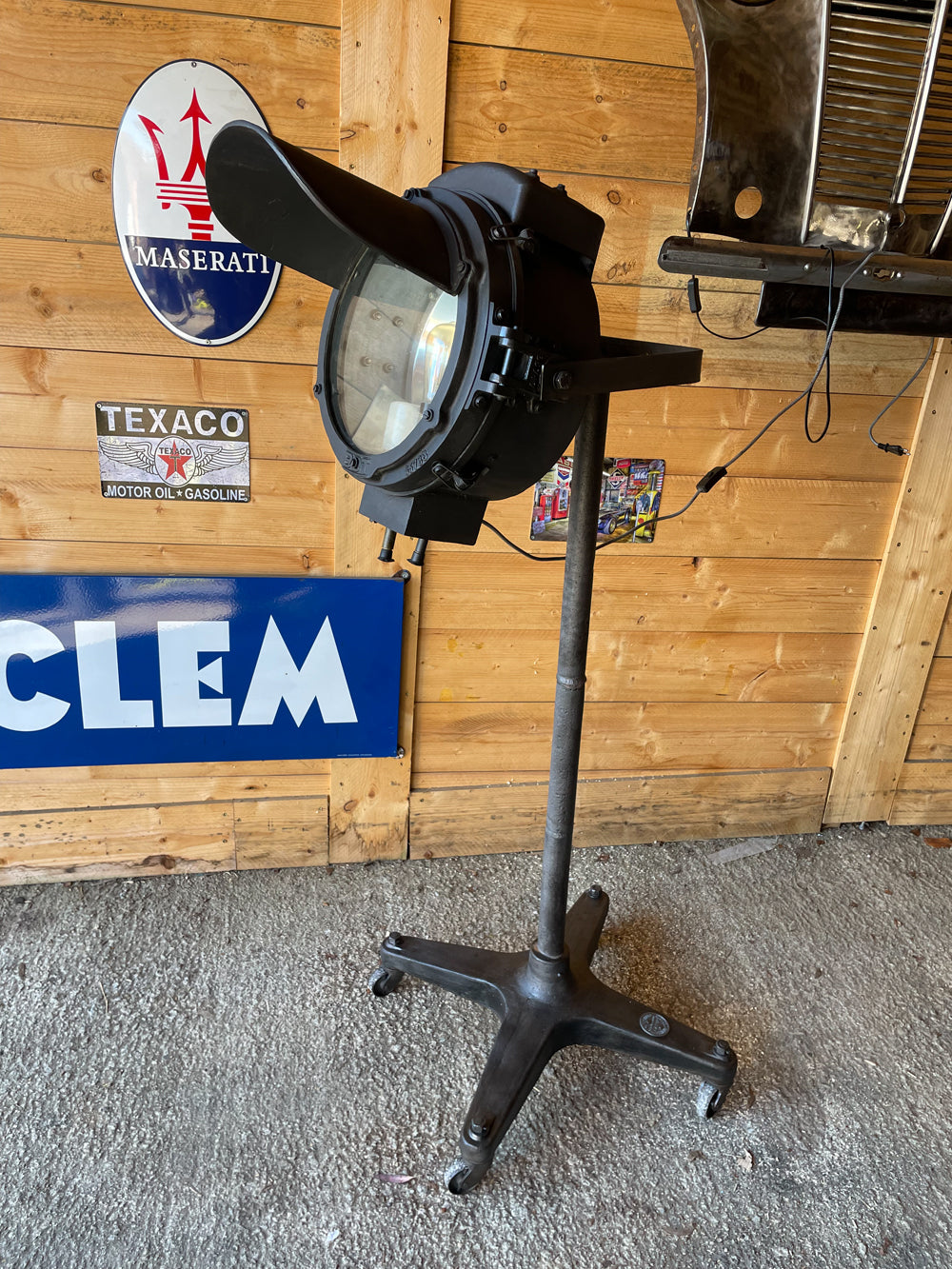 Projecteur BB+ 1950 réf 4027