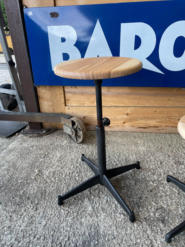 Tabourets d'atelier 1970