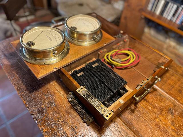 Voltmetre amperemetre " CHAUVIN & ARNOUX" 1930