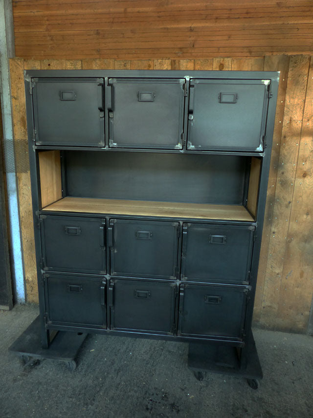 Bibliothèque industrielle 9 portes PRIX de base : 1590€réf 3531