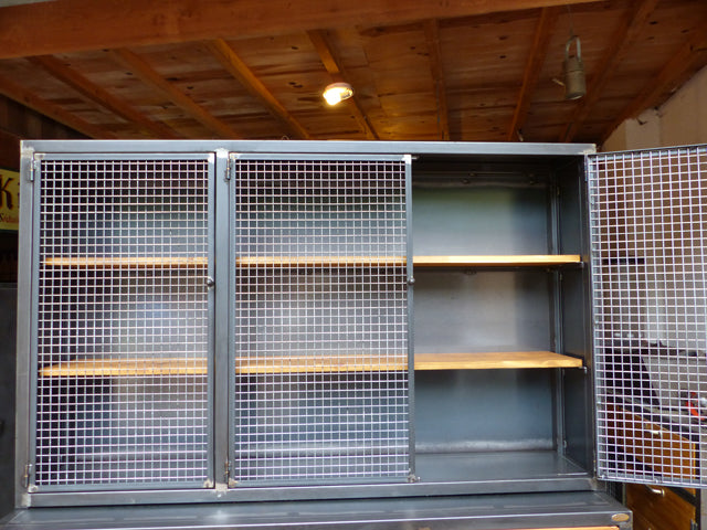 Buffet industriel 2 corps bois métal PRIX de base: 1690€ réf 3066
