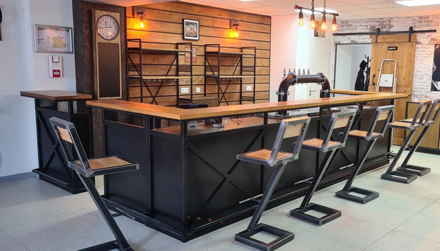 Comptoir façade ajourée PRIX de base: 2550€ réf 3945