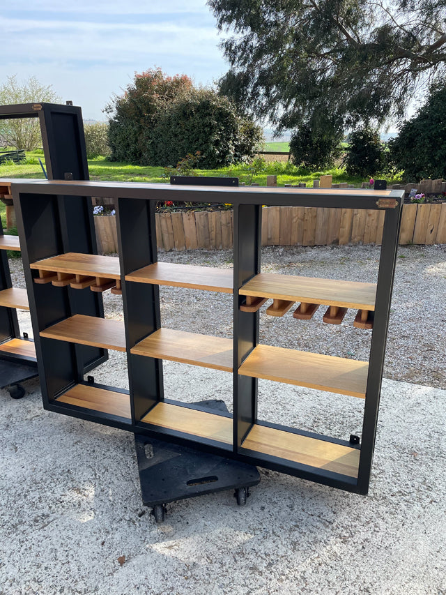 Etagére arrière de comptoir mural  PRIX de base : 990€ réf 4019