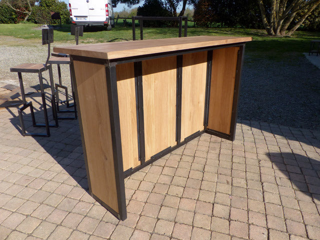 Comptoir industriel bois chêne et métal PRIX de base: 1450€ réf 3345