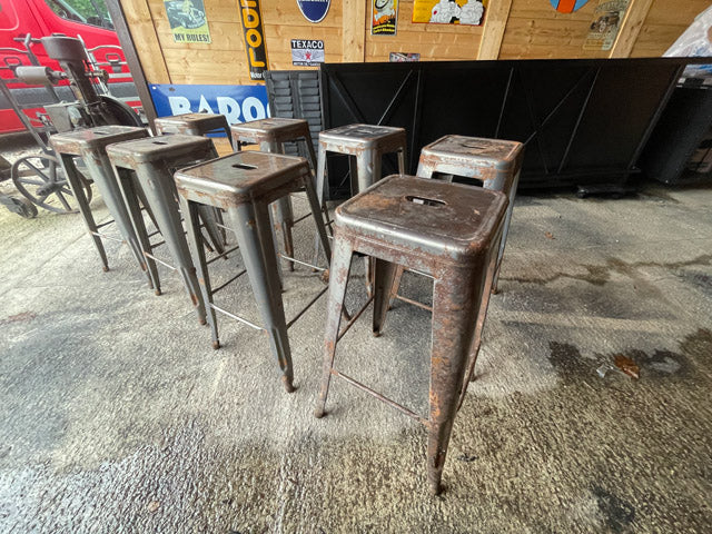 Lot de 8 tabourets bar métal