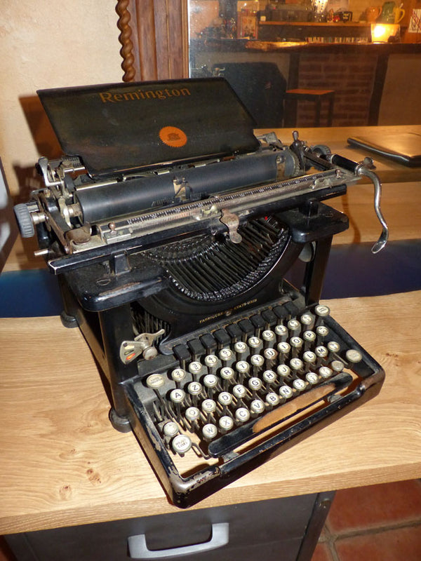 Machine à écrire Remington 1925