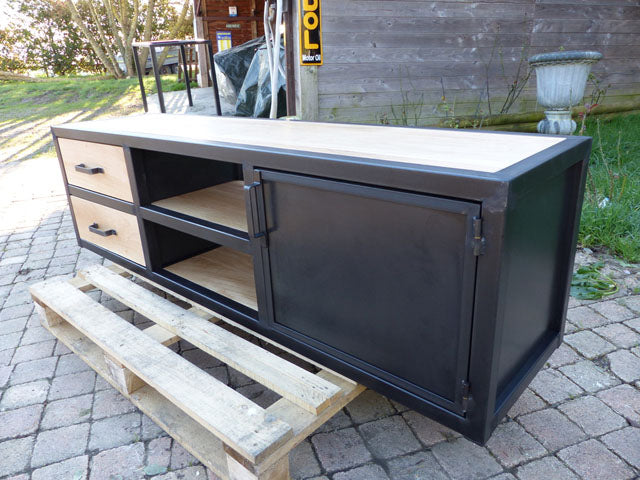 Meuble TV design PRIX de base: 1090€ réf 3481