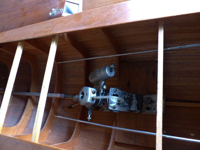 Modele réduit bateau thermique