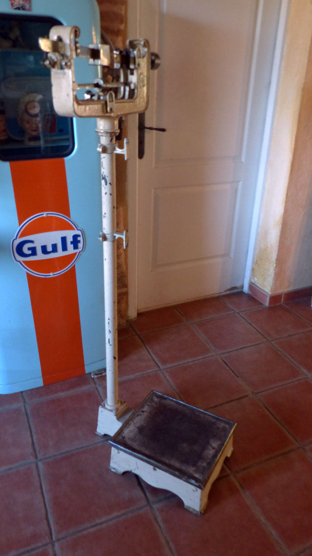 Pese personne en fonte 1900