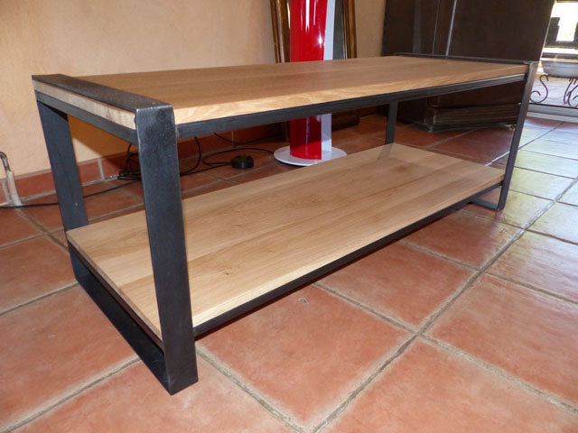 Table basse industrielle "conférence" PRIX de base: 650€ réf 3506