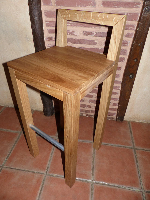 Tabouret de bar  en chêne PRIX: 190€ réf 3533